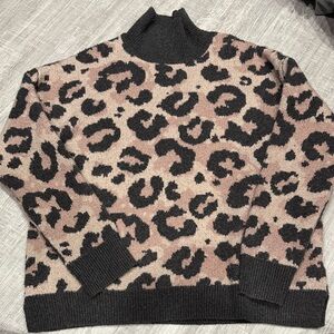 cupcakes & cashmere Leopard Mock Neck Sweater in Black & Blush